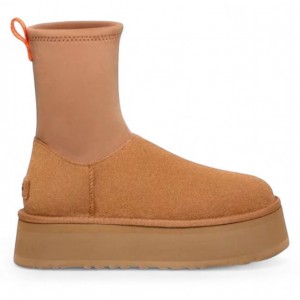 UGG Classic Dipper Boot  - Chestnut