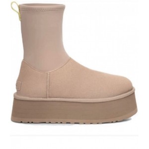 UGG Classic Dipper Boot  - Sand